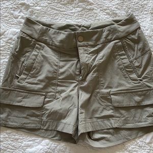 Athleta Trekkie shorts
